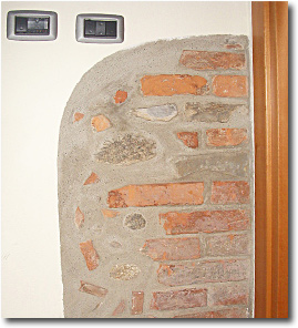 Valorizzazione muro a vista